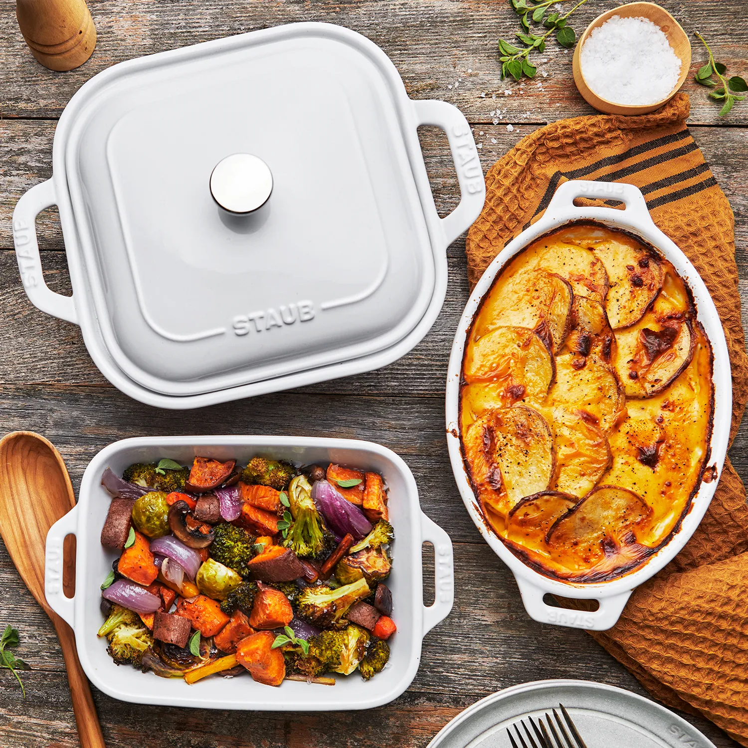 Staub Stoneware 4-Piece Baking Dish Set