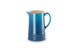 Le Creuset Pitcher, 1.6 qt.