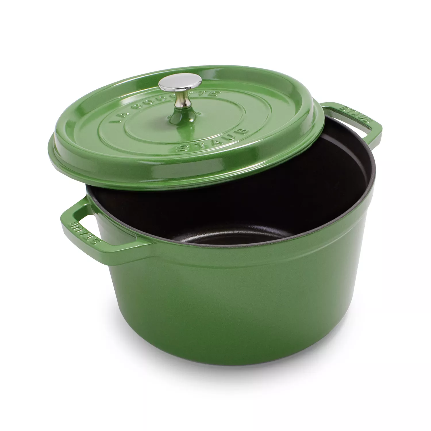 The @staub_usa 5 qt Deep Dutch Oven is 60% off right now! I picked