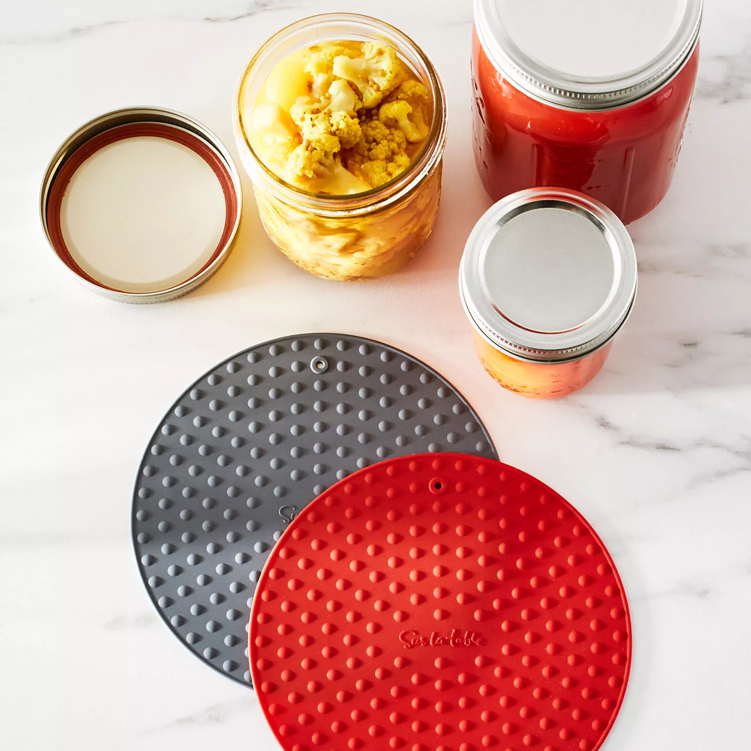 Sur La Table Flex-Core Jar Scraper with Stainless Steel Handle, Red