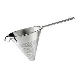 Rösle® Conical Strainer, 7" A kitchen staple