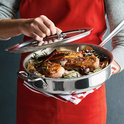 Seared Duck Breast with Figs and Pinot Noir Shallot Sauce