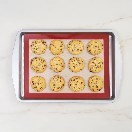 NoStik Silicone Quarter-Sheet Baking Mat