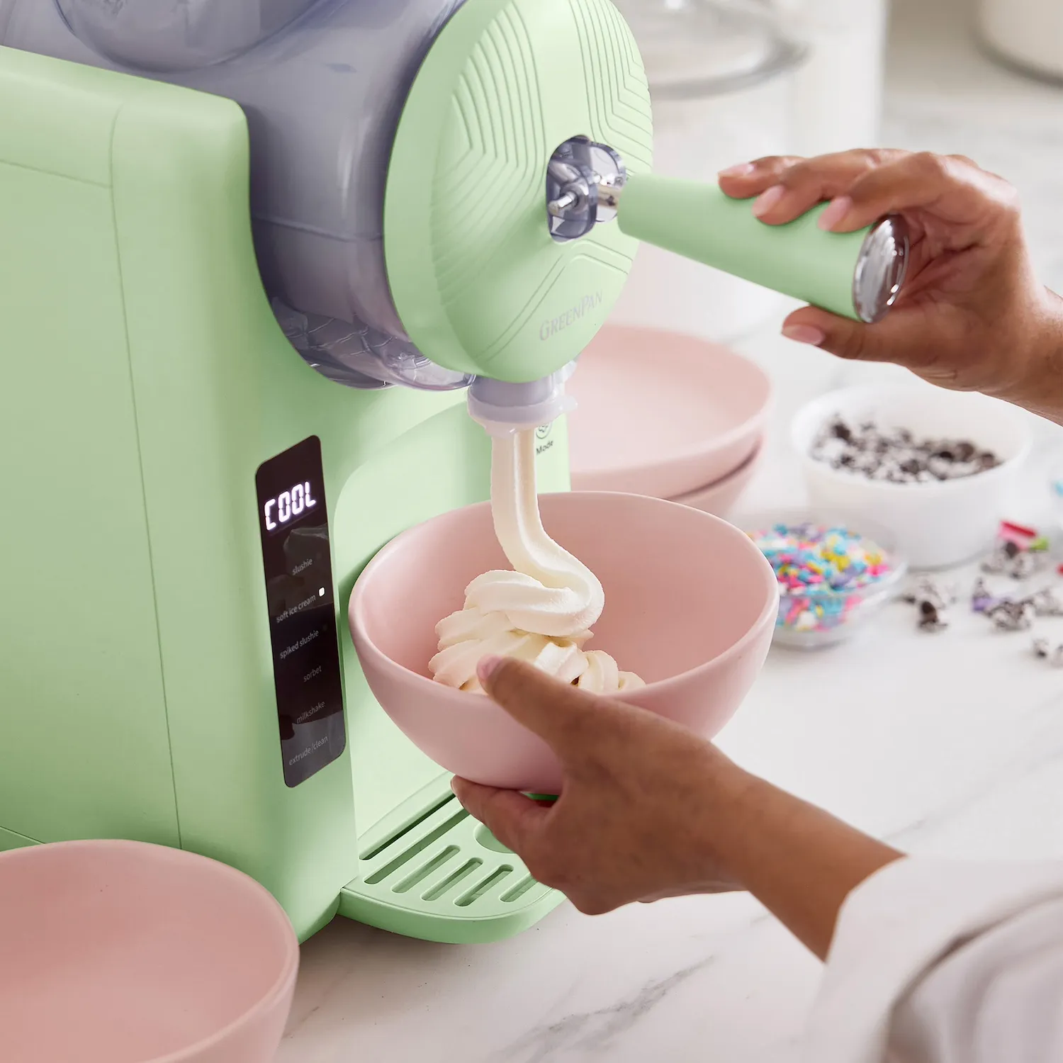 GreenPan Frost Ice Cream & Frozen Drink Maker 