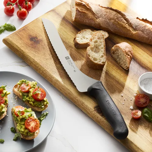 Zwilling Commercial Precision 9" Offset Bread Knife