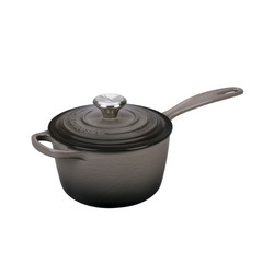 Le Creuset Signature Saucepan, 1.75 qt. Great saucepan