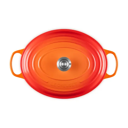 Le Creuset Signature Oval Dutch Oven, 9.5 qt.