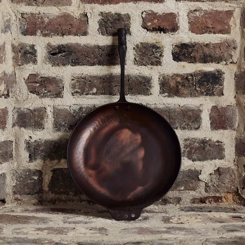 Smithey Carbon Steel Farmhouse Skillet, 12"