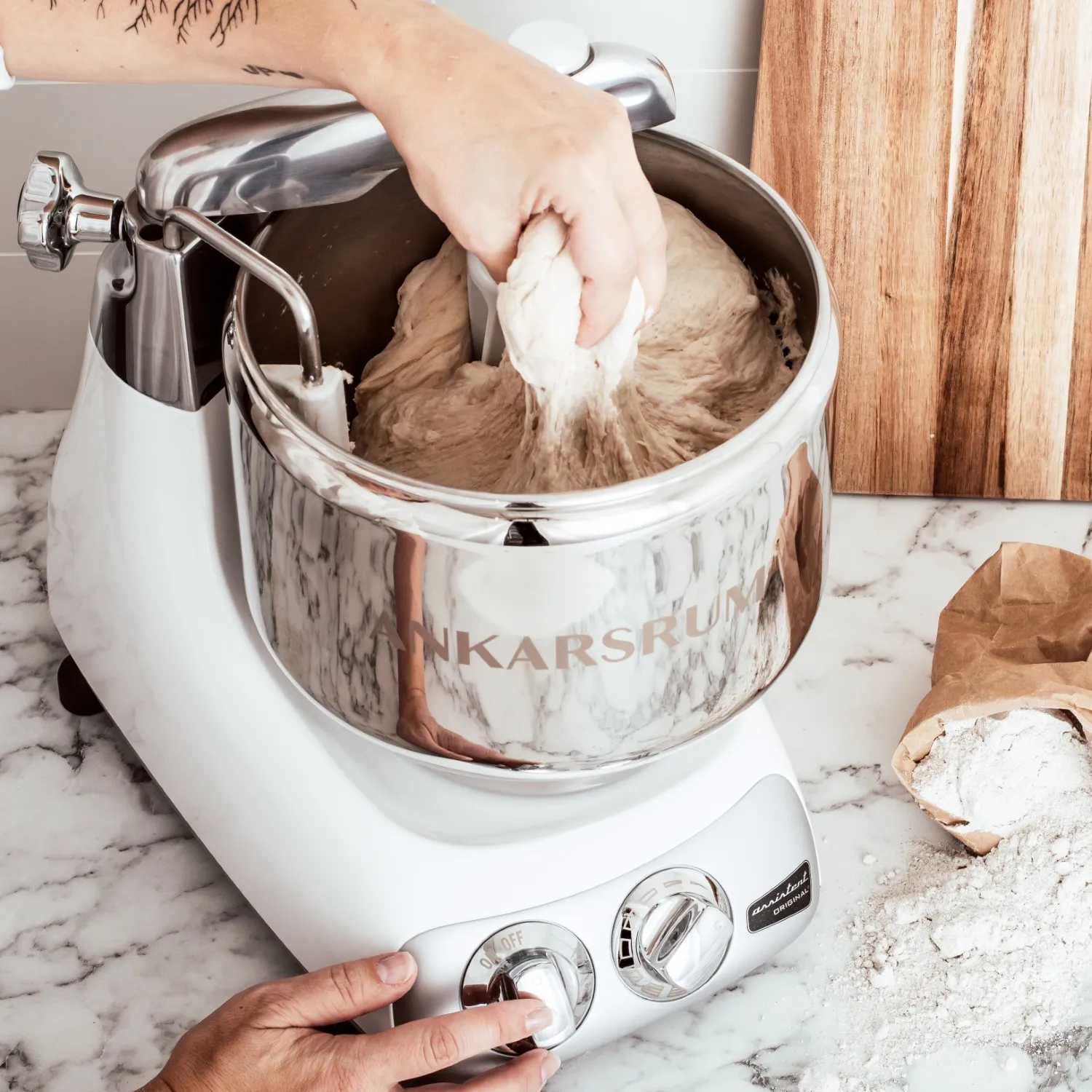 Ankarsrum Assistent® Original Stand Mixer, 7 Qt. 