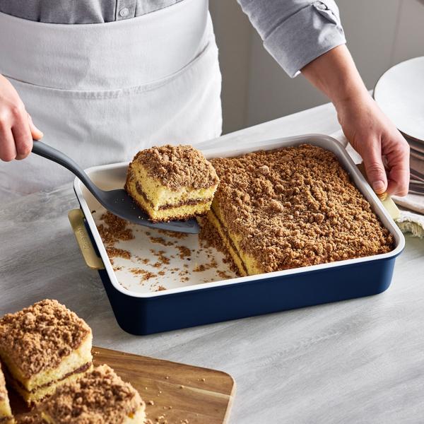 GreenPan Reserve Ceramic Nonstick Rectangular Cake Pan - thumbnail 3