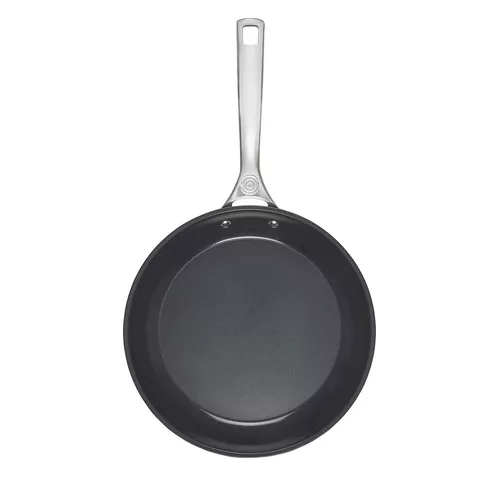 Le Creuset Essential Ceramic Nonstick Shallow Skillet