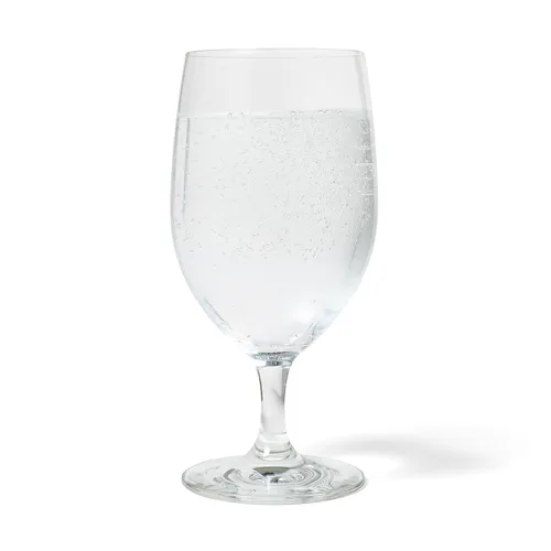 Sur la table Chateau Water Glass