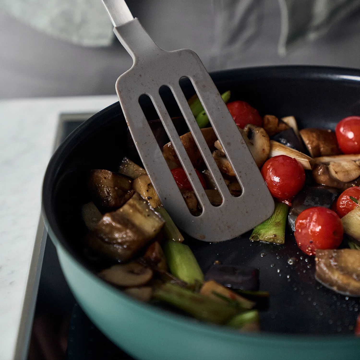 Zwilling Pure Stainless Steel Ceramic Nonstick Skillet, 11"