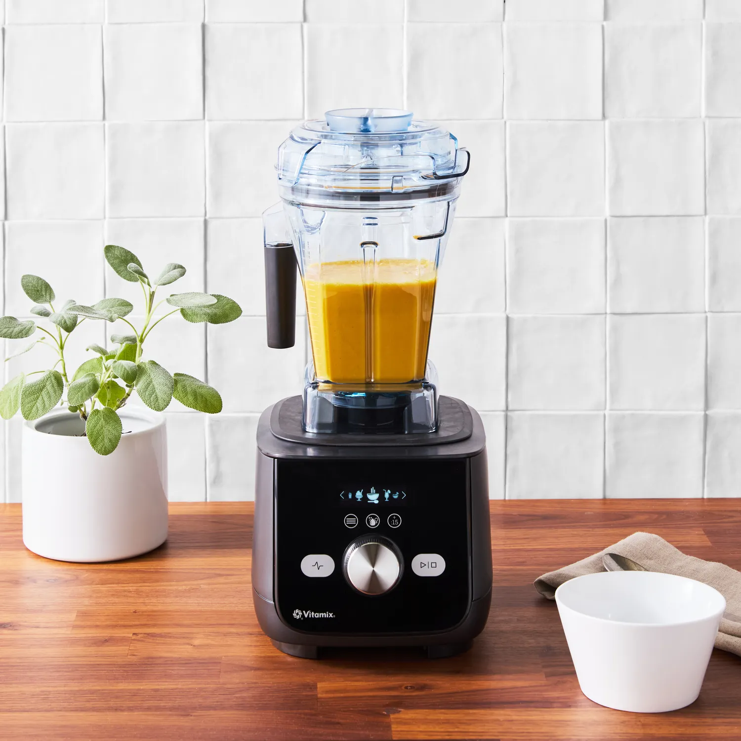 Vitamix Ascent® X4 Blender