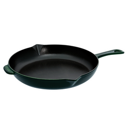 Staub Skillet, 10" Perfect Induction Cast Iron