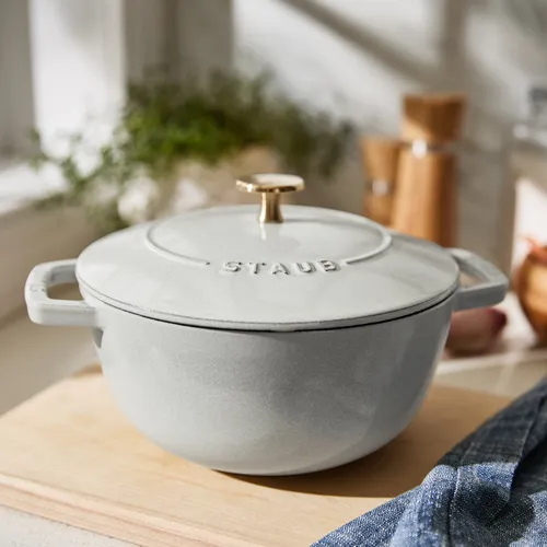 Staub Essential French Oven, 2.5 qt.