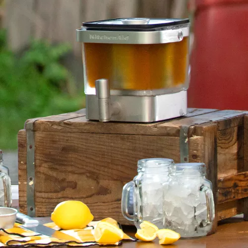 Spent Lemon Sweet Tea