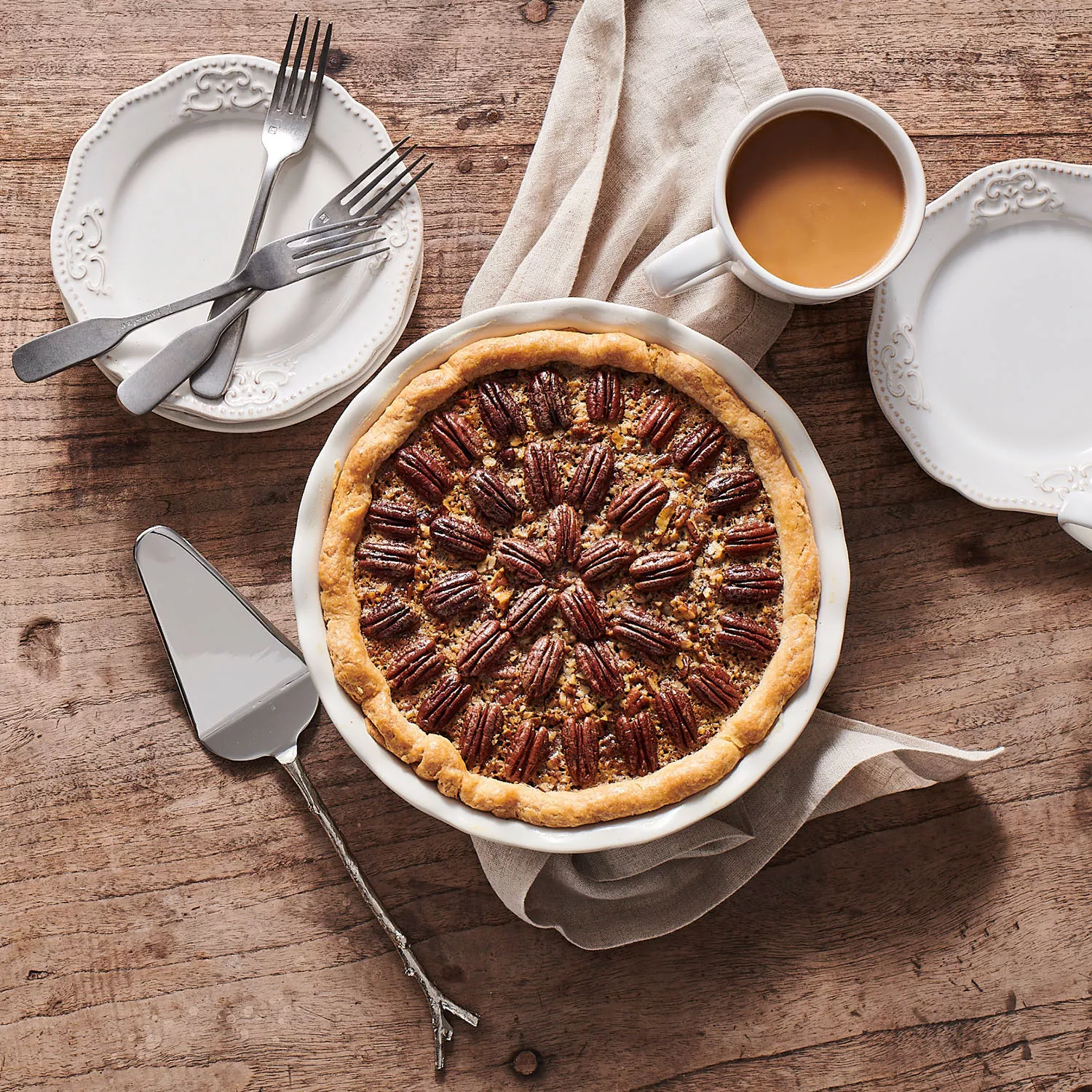 Emile Henry Modern Classics Pie Dish, 9"