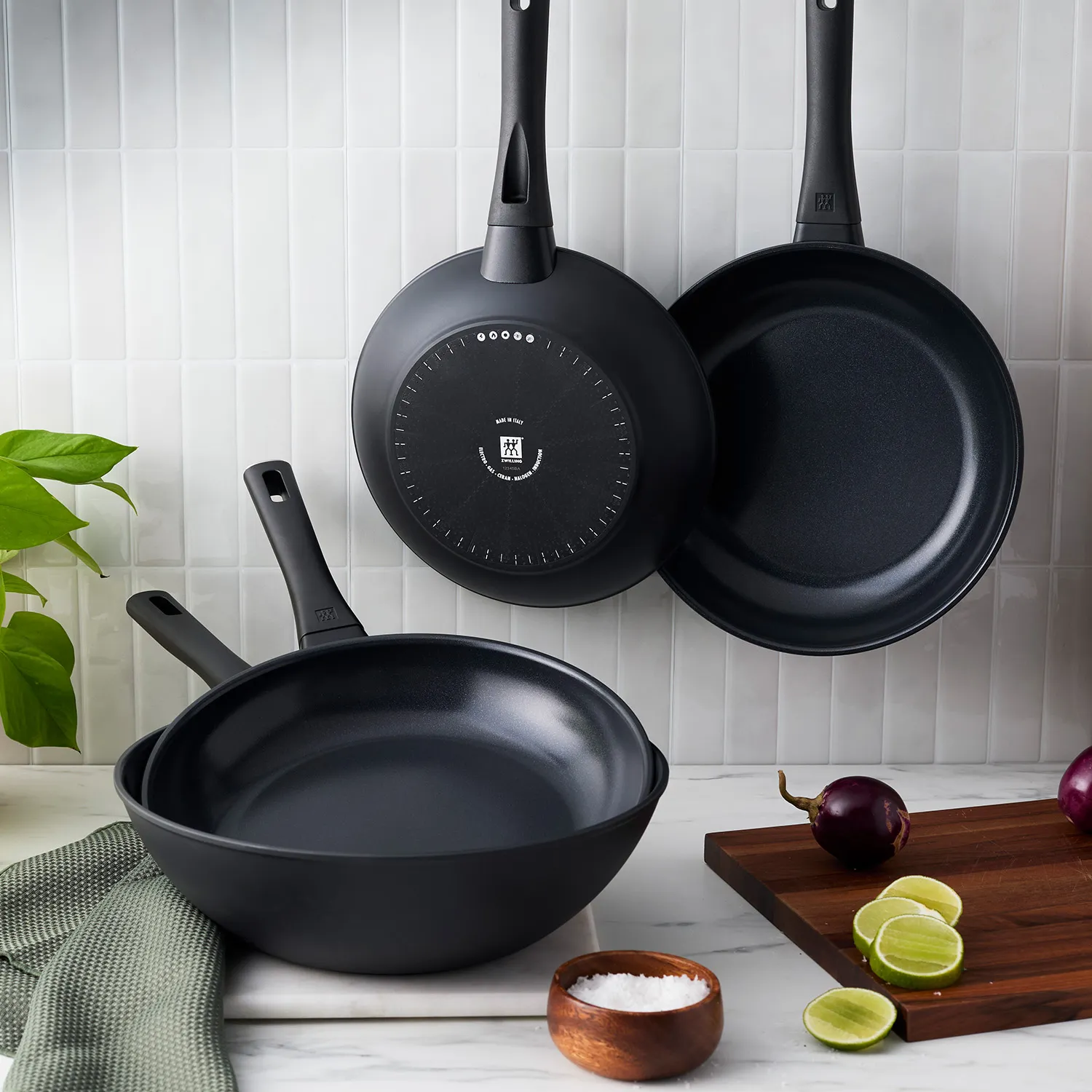 Zwilling Madura Plus Ceramic Nonstick Stir Fry Pan, 12" 