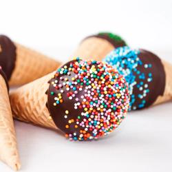 Online Family Fun: Summer Cake Pops (Eastern Time)