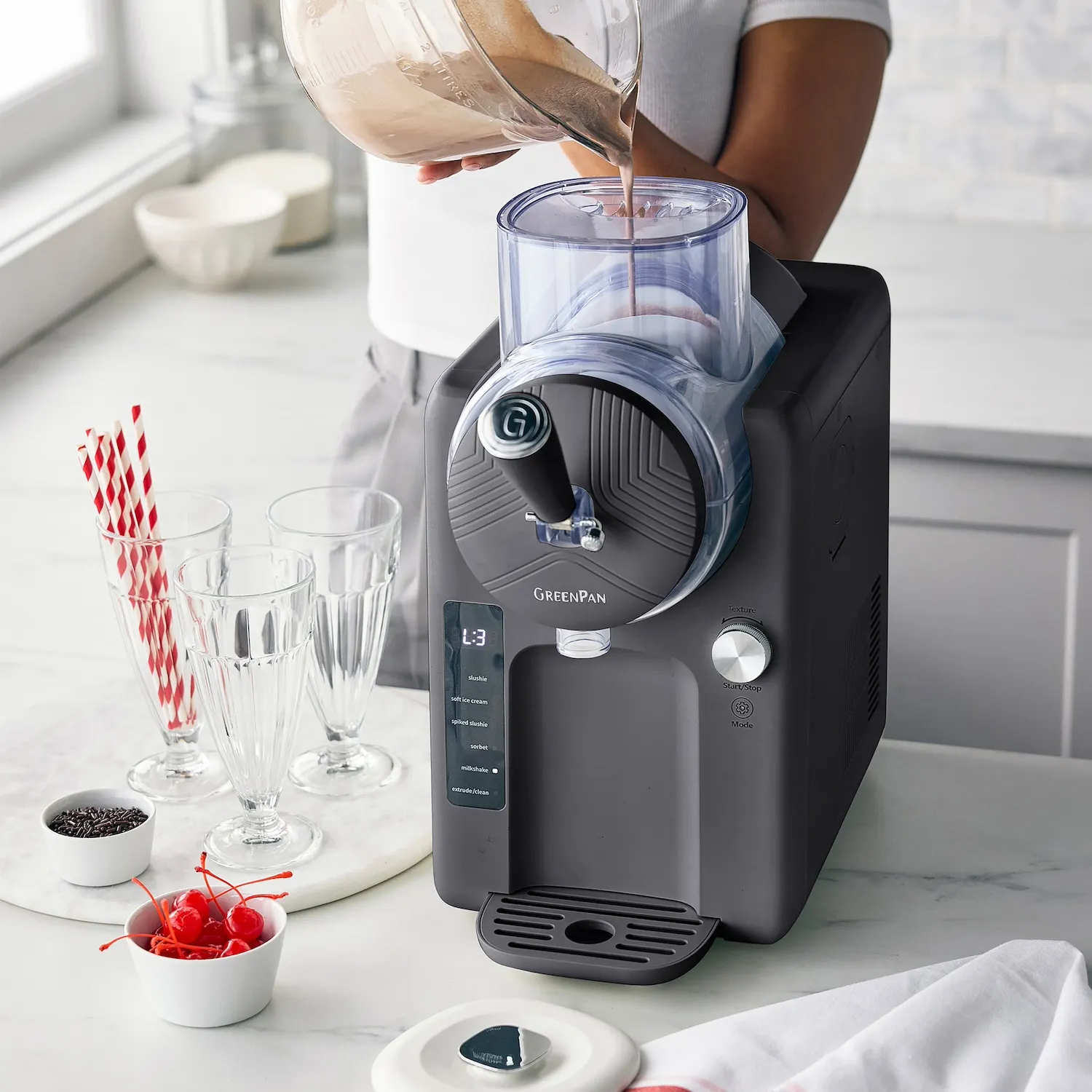GreenPan Frost Ice Cream & Frozen Drink Maker 