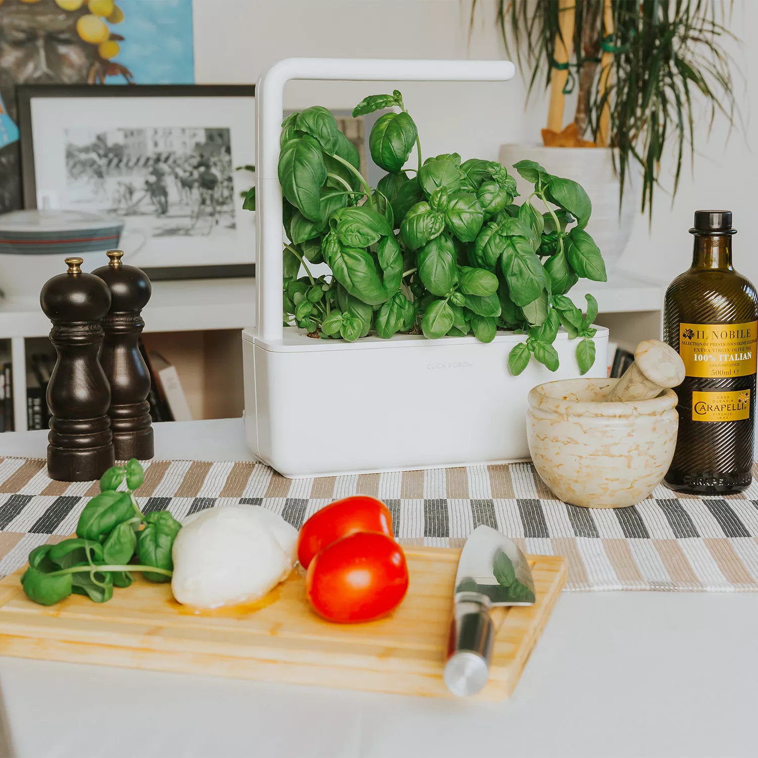 Click And Grow Smart Garden 3