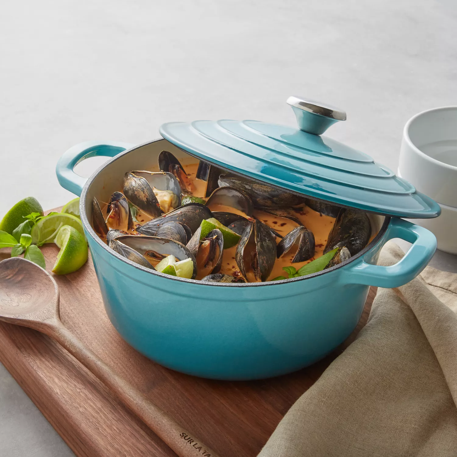 Sur La Table Enameled Cast Iron Round Dutch Oven, 4 qt.