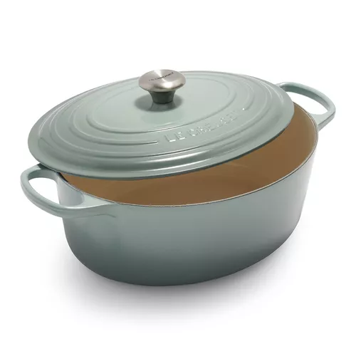 Le Creuset Signature Oval Dutch Oven, 8 qt.