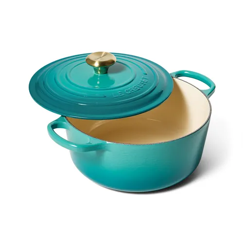 Le Creuset Signature Round Dutch Oven, 5.5 Qt.