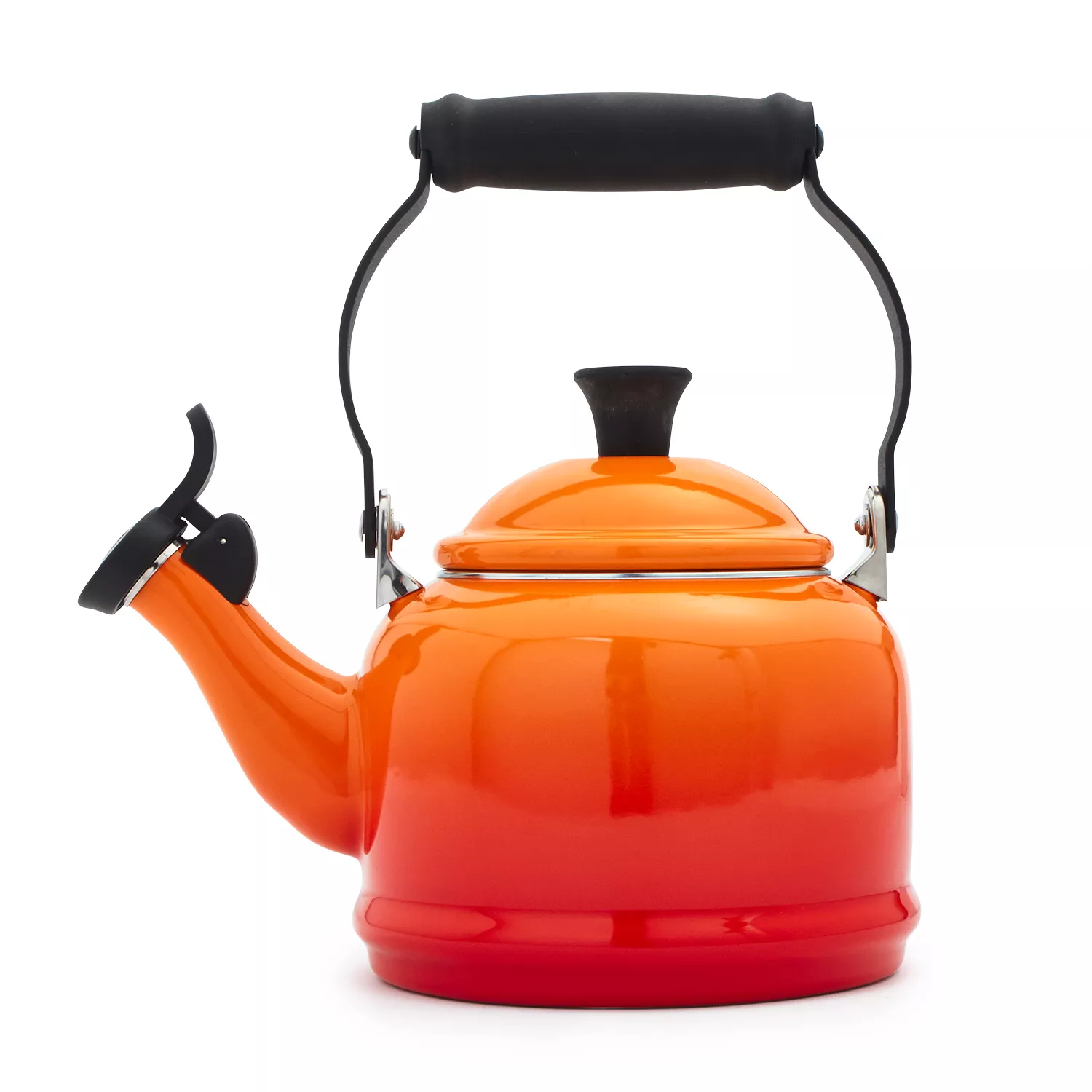 This Retro Tea Kettle Is $20 Off and Will Look So Cool On Your Countertop
