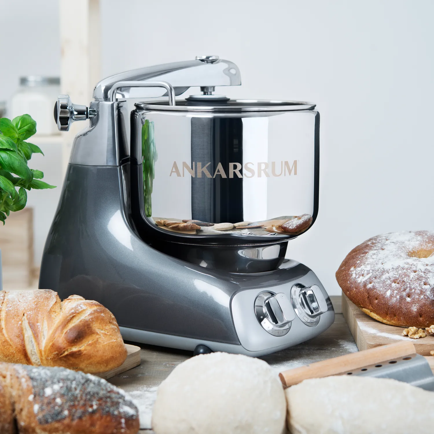 Ankarsrum Assistent® Original Stand Mixer, 7 Qt. 